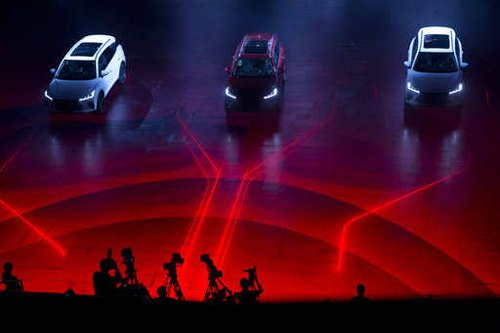 �ȁ����������Ƚ��o101�v늄���܇