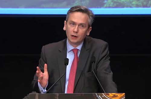 ���؂��ؠI(y��ng)�N(xi��o)�F(tu��n)�(du��)�w������(gu��) CEO���cӢ��(gu��)Ó�W�o(w��)�P(gu��n)  